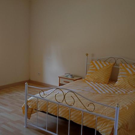 Appartement Independant Prive Mathay ภายนอก รูปภาพ